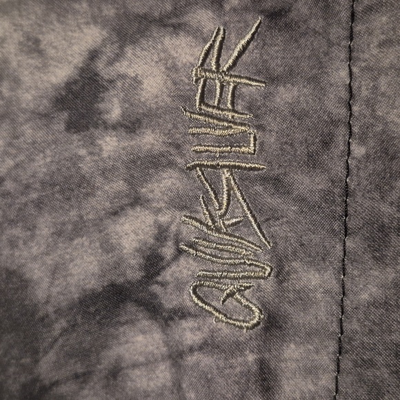 Quiksilver men's size Large gray Volleyshorts, elastic waist, liners, EUC - Picture 5 of 9